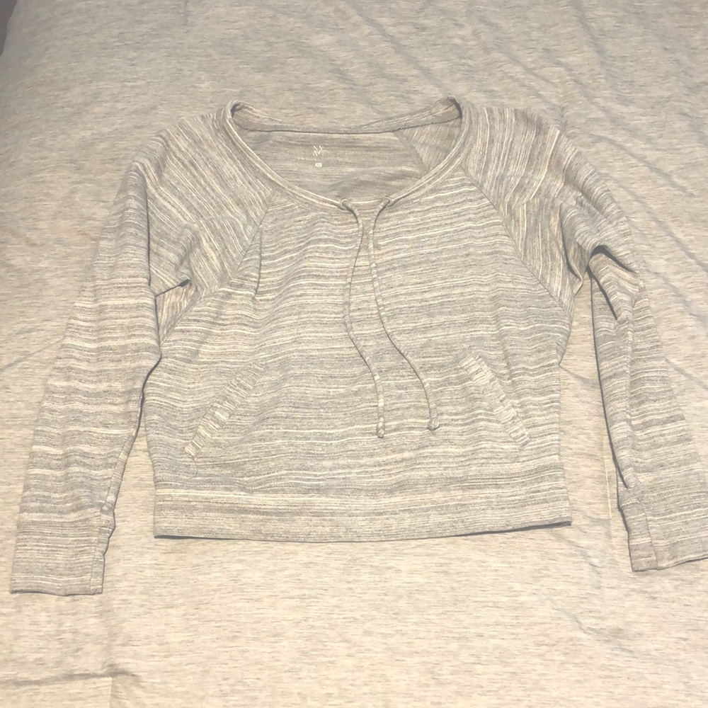 New York and company sweatshirt